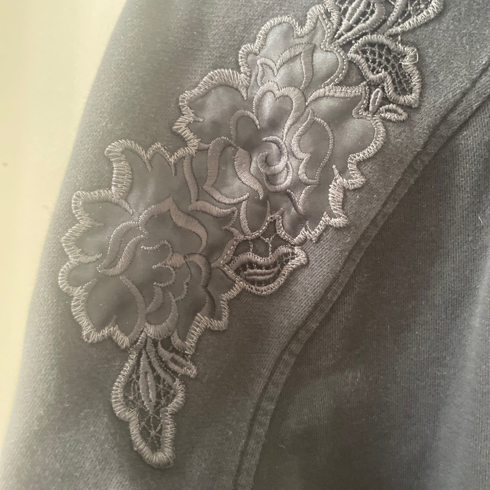 Lululemon Women's Embroidered To You Zip Up Hoodie Black Cotton Terry Size 10 - Picture 5 of 8